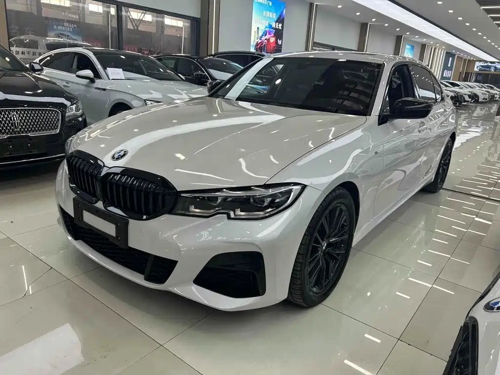 BMW 3 Series 2021