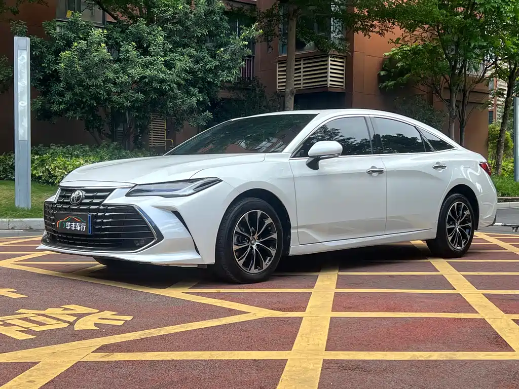 Toyota Avalon 2022