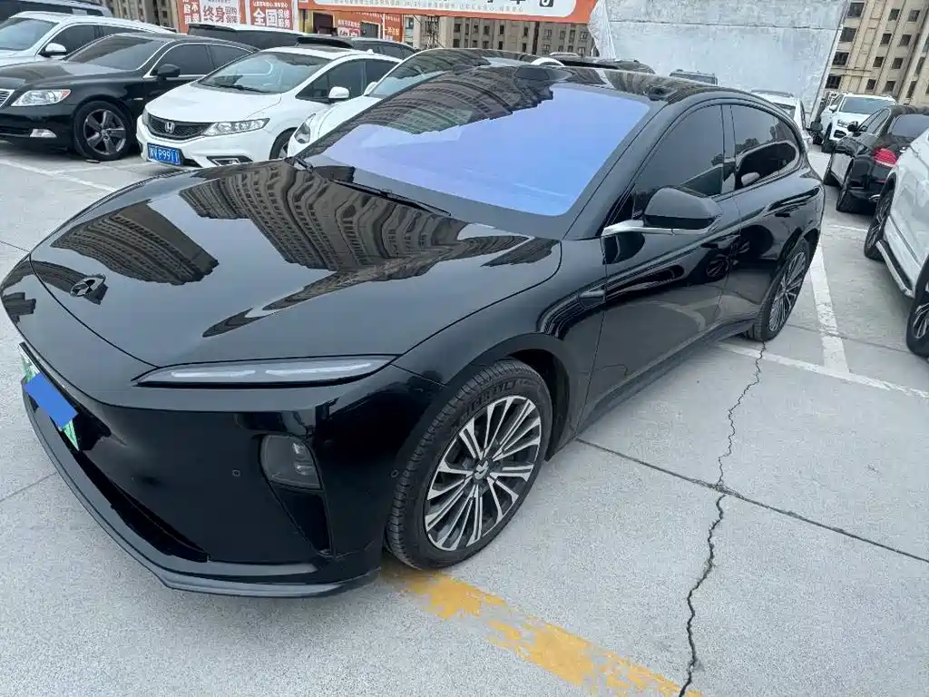 Nio ET5T 2024