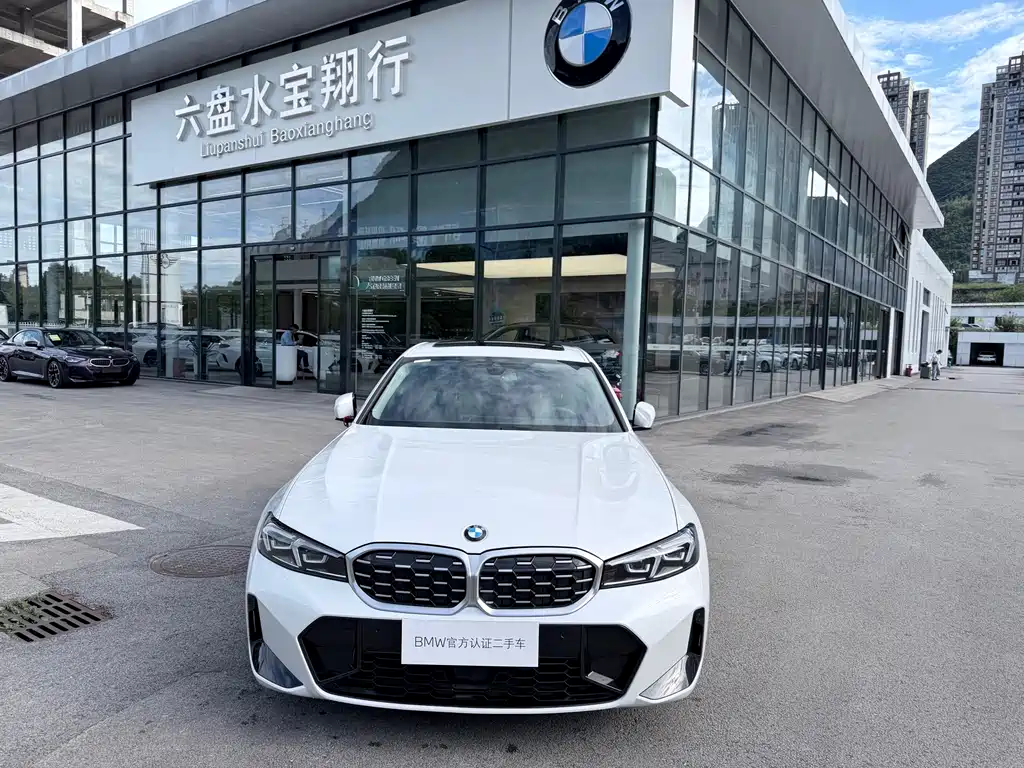 BMW 3 Series 2025