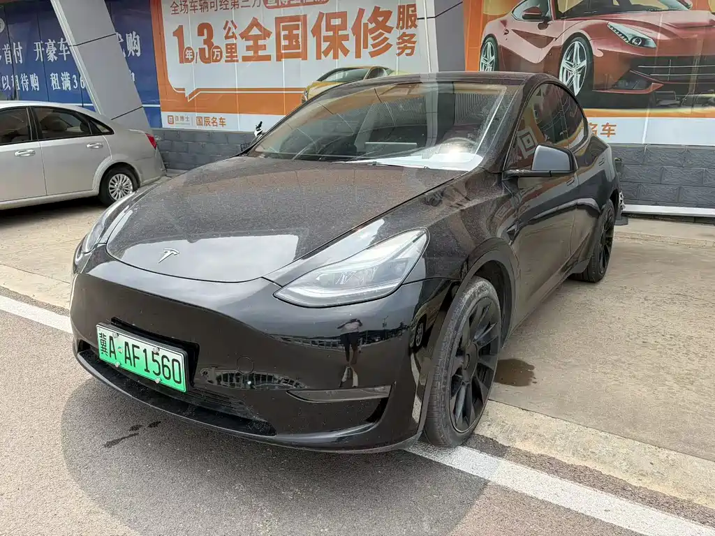 Tesla Model Y 2022
