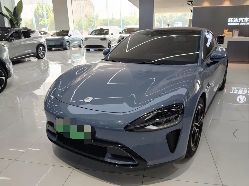 Xiaomi SU7 2024