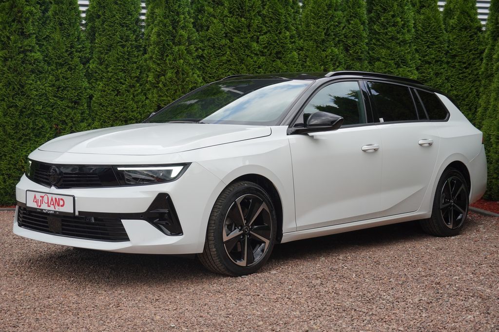 Opel Astra 2025