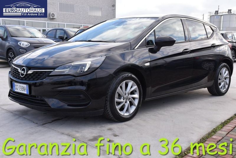 Opel Astra 2021
