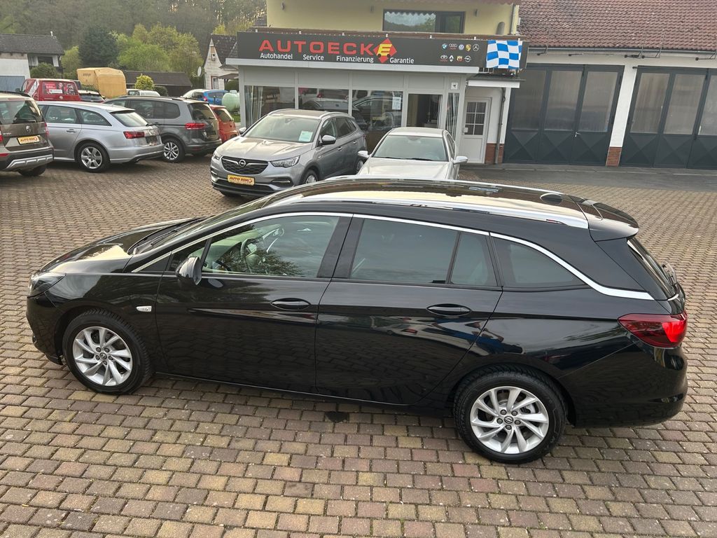 Opel Astra 2021