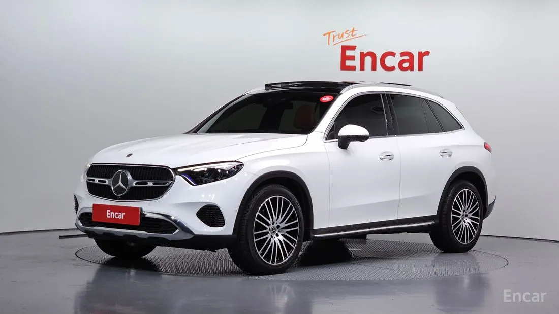 Mercedes-Benz GLC 2023