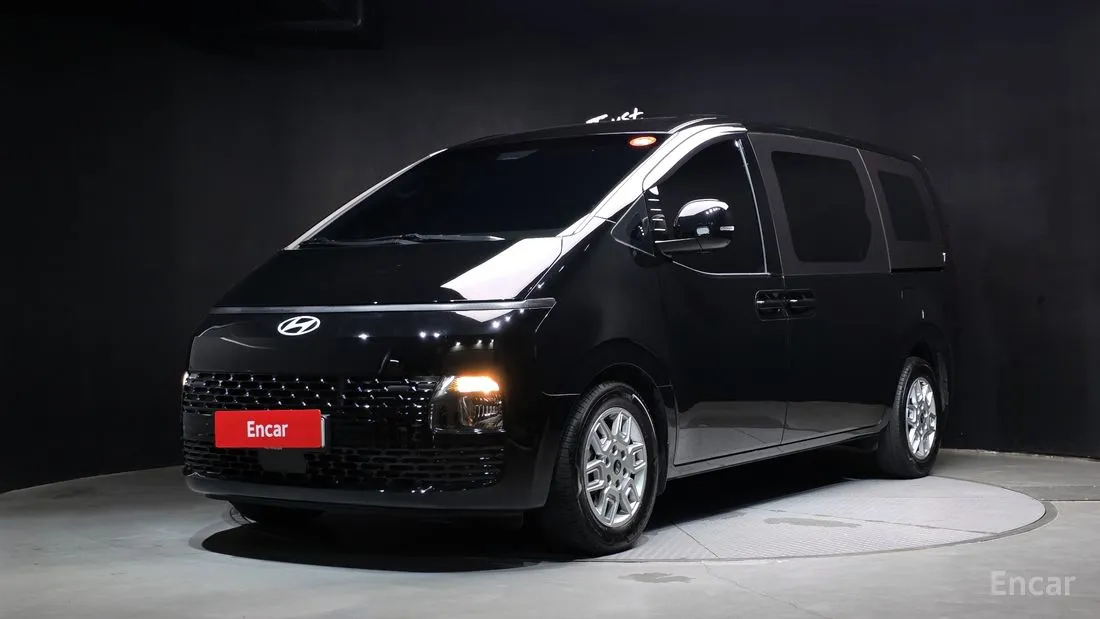 Hyundai Staria 2024