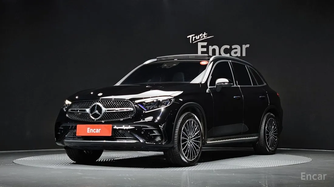 Mercedes-Benz GLC 2023
