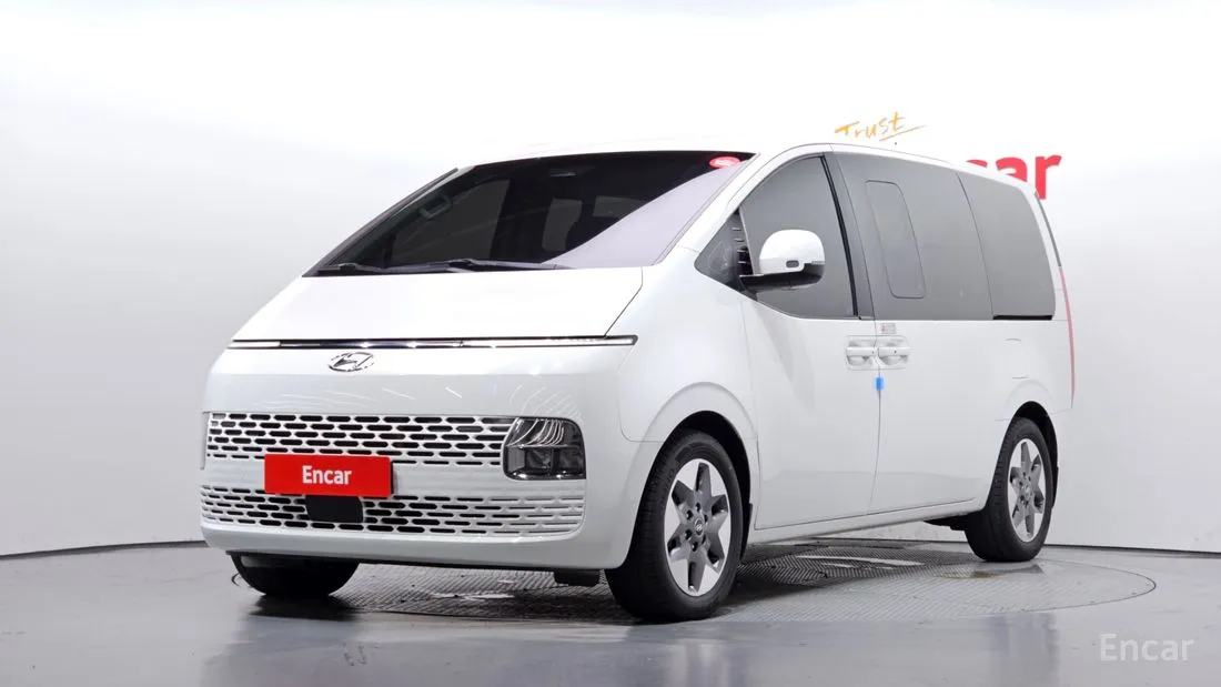 Hyundai Staria 2022