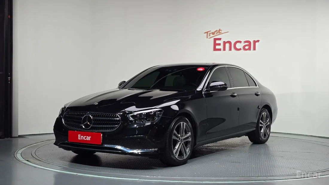 Mercedes-Benz E-Class 2021