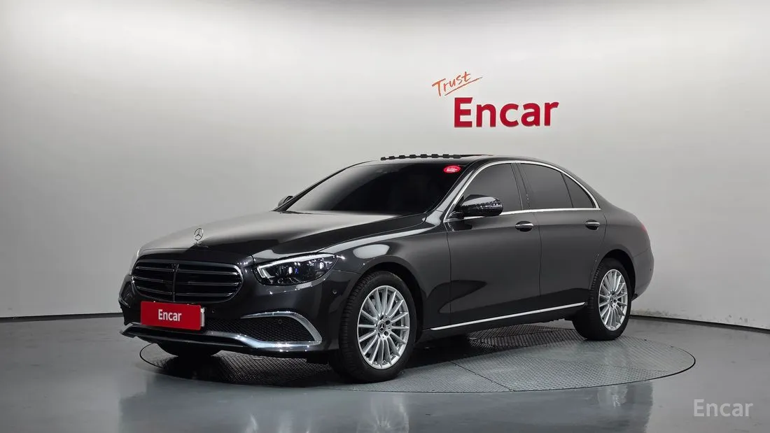 Mercedes-Benz E-Class 2023