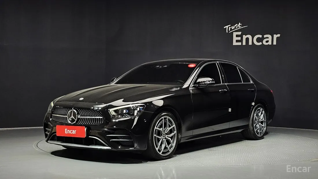 Mercedes-Benz E-Class 2022