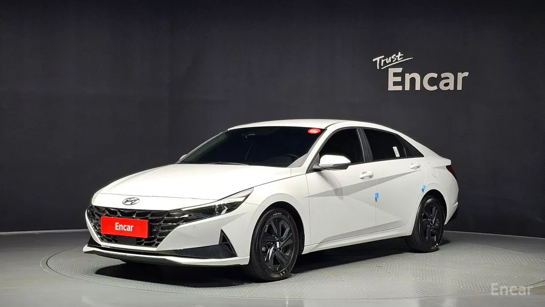 Hyundai Elantra 2023