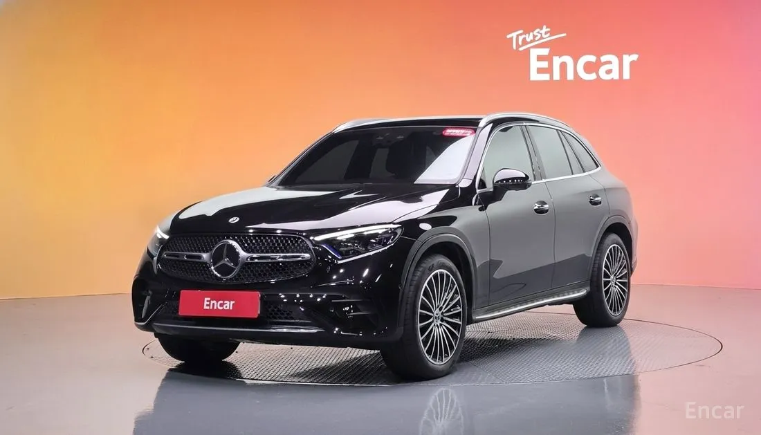 Mercedes-Benz GLC 2023