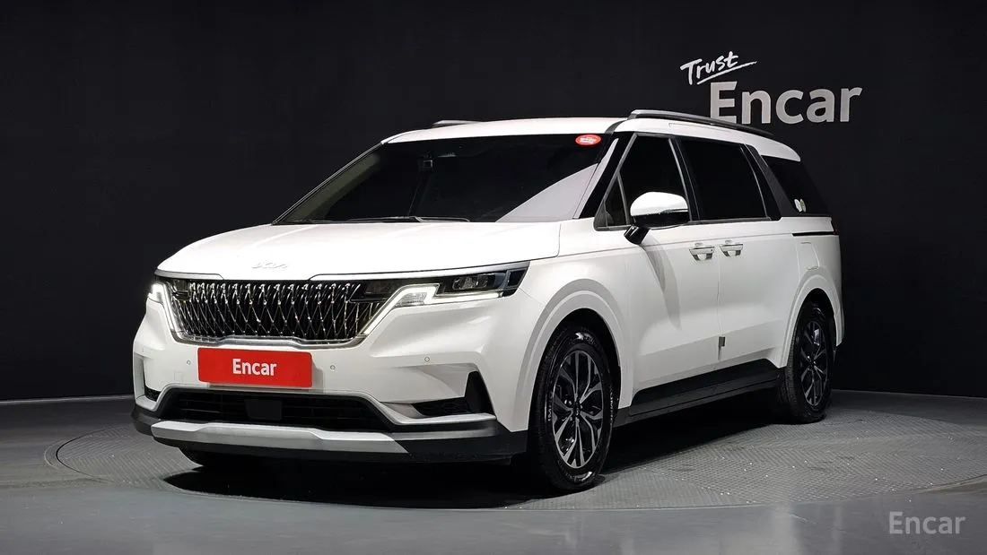 KIA Carnival 2023