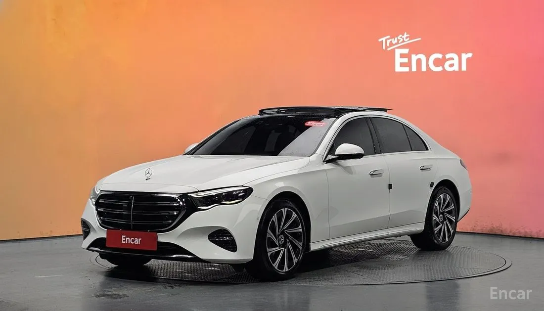 Mercedes-Benz E-Class 2024