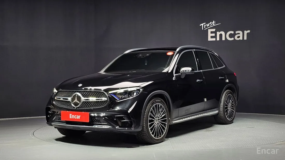 Mercedes-Benz GLC 2023