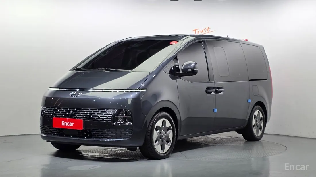 Hyundai Staria 2023